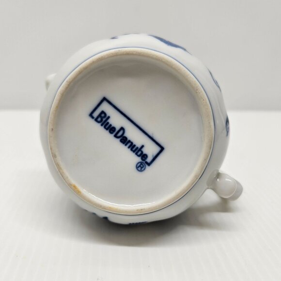 Blue Danube Japan Blue Onion 6oz Creamer With Rectangle BackStamp - Picture 3 of 5